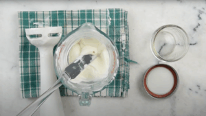 Korak 5 - Sipati u staklene teglice